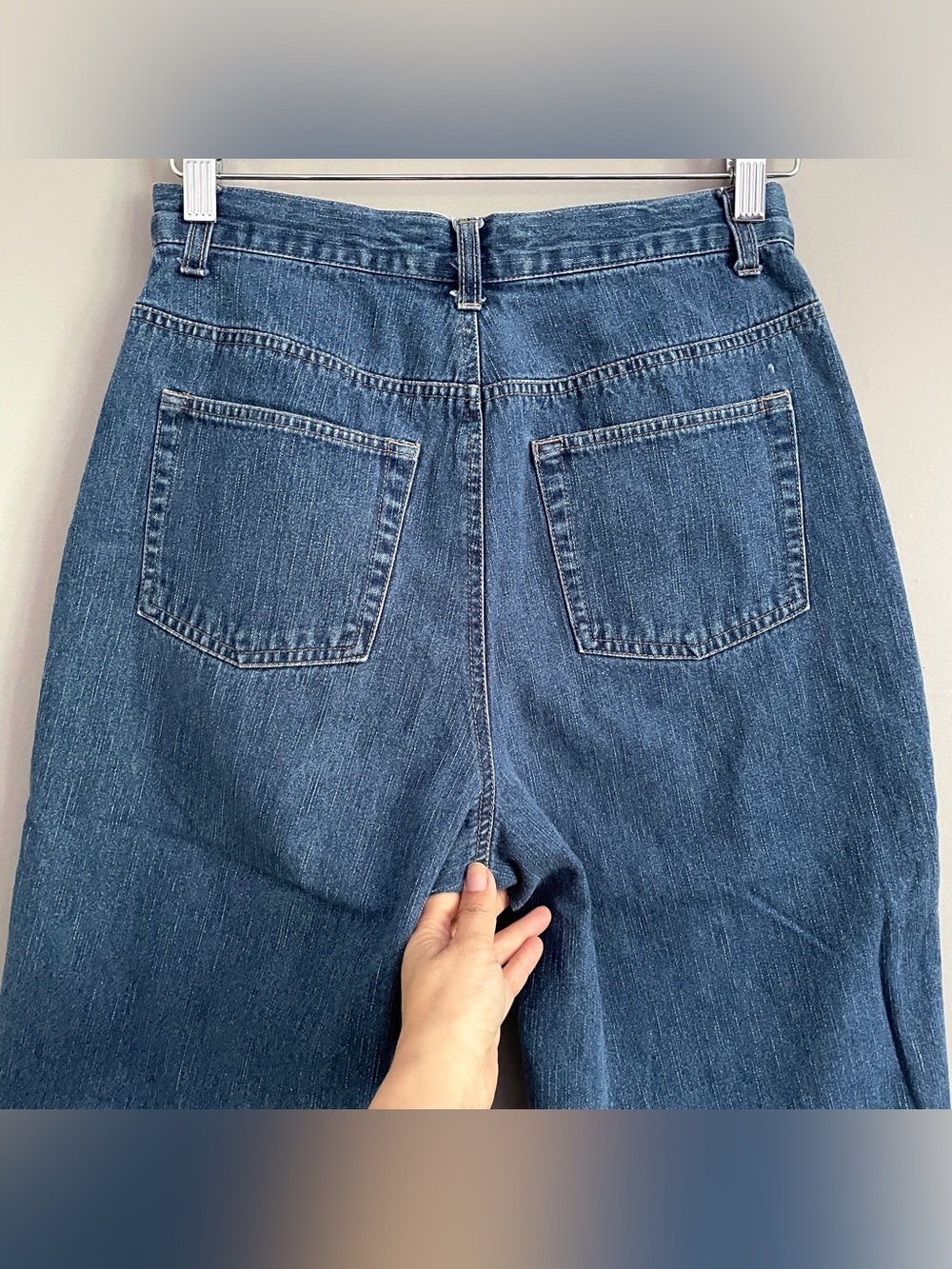 Vintage High-Rise Straight Leg Capri Culotte Jeans - 6 - Picture 6 of 8